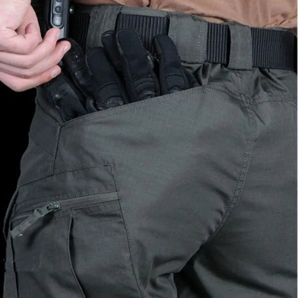 Men's Multifunctional Waterproof Multi-pocket Outdoor Tactical Shorts（副本）